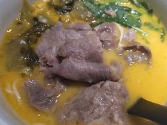 经典酸辣雪花肥牛面-和府捞面(壹方天地店)