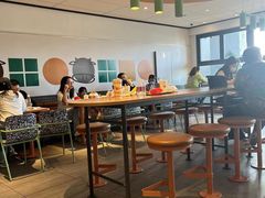 -麦当劳(南汇车市店)