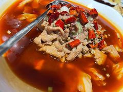 水煮肉片-满堂春特色餐馆