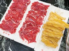 炸腐竹-潮汕美牛肉丸火锅店(天宁寺店)