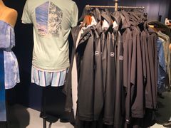 -Hollister(希慎广场店)