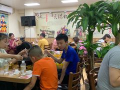 大堂-天瑞福云南过桥米线(十里河店)