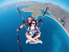 -费特希耶滑翔伞