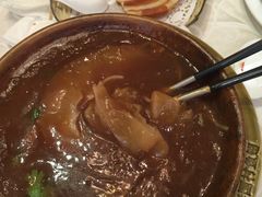 -鱼翅楼·津派砂锅鱼翅(水上公园店)