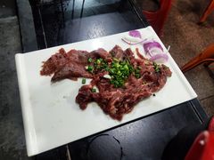 -牛味道炭火烤肉(湖前总店)