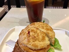 -潮庭港式茶餐厅·熊仔奶茶(同济广场店)