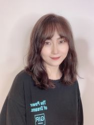 -BULB STUDIO 巴柏明星发型工作室