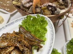 -鑫渔港海鲜本地菜·山海关浑锅(东戴河店)