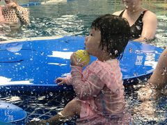 -蓝旗亲子游泳(范湖万达广场店)