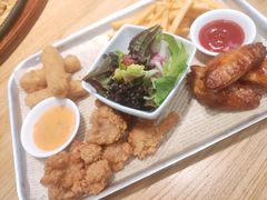 -菲滋意式餐厅(西湖文化广场店)