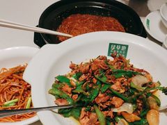 -绿草地·湘菜(悦方ID mall店)