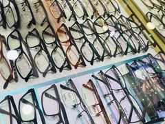 -罗创丹阳眼镜(童卫路店)