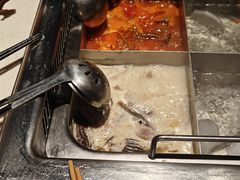 番茄锅底-海底捞火锅鲜切牛肉主题店(长寿路店)