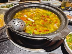 -小饕荟雅安贡椒鱼鲜馆(广福桥店)