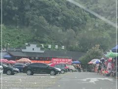 -百丈飞瀑