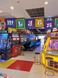 -meland·儿童乐园·游戏厅娃娃机·电玩Xbox(成都合生汇店)