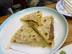 -溢心园香河肉饼总店