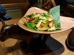 -云海肴·汽锅鸡·云南菜(天山百盛优客店)