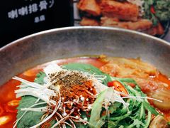 -喇喇排骨火锅·传统韩式脊骨汤(望京西园总店)
