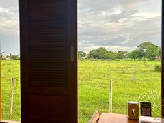 -Chom Cafe and Restaurant