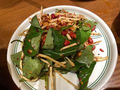 -云海肴·汽锅鸡·云南菜(天山百盛优客店)