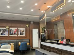 -高玛纳驴肉火烧(一世界店)