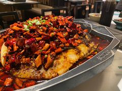 -江边城外烤全鱼(汉光百货店)