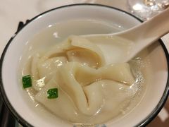 -梅龙镇酒家(南京西路总店)