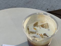 -HUGS coffee(东区店)