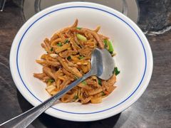 -湘力力小院·鱼汤泡饭(枫林路店)