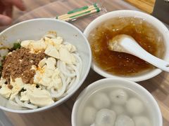 -辣辣小吃豆花米线(大观篆新农贸市场店)