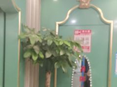 -齐家花园大酒店·本帮菜(宝山店)