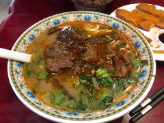 -金杨拉面王小吃面馆·牛三宝面·红烧牛肉粉