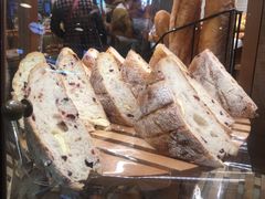 -山崎面包(静安久光店)