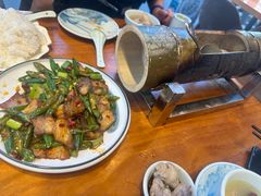 -梁姐啤酒鱼(兴坪古镇店)