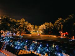 -三亚湾海居铂尔曼度假酒店