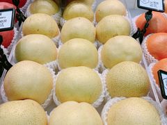 -每日新鲜水果吧(芮欧百货店)