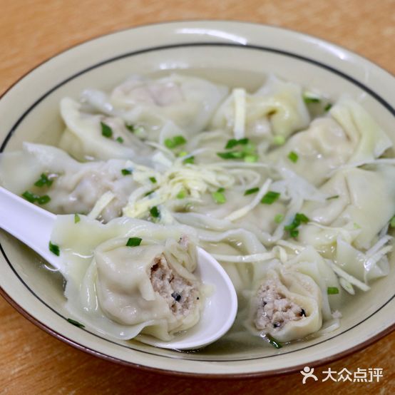 口口鲜姐妹馄饨店