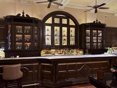 -LONG BAR 廊吧(外滩华尔道夫酒店)