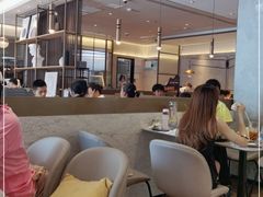 大堂-必胜客(乐山世豪PH店)