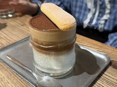 -Common Table · Brunch & Coffee