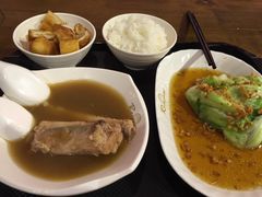 -黄亚细肉骨茶(仰光路店)