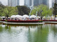 -陆家嘴中心绿地