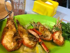 -明记烧鱼美味店