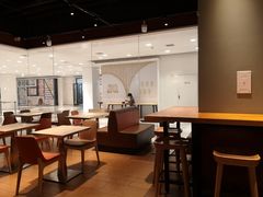 大堂-The Habit Burger Grill 哈比特汉堡(复兴soho店)