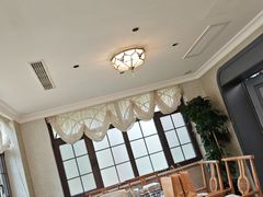 -青岛遇见米兰(八大关店)