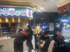 -老周家酱卤猪蹄私房菜(克拉玛依西街店)