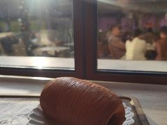 -VERIE BAKEHOUSE