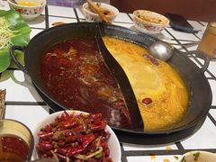 -朱光玉火锅馆(正弘城店)