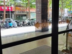 -铂尔登国际酒店(南山深圳湾口岸店)
